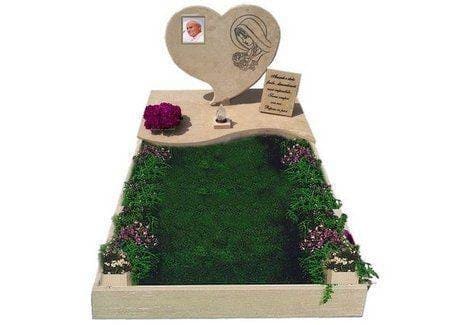 monumentino alzata cuore